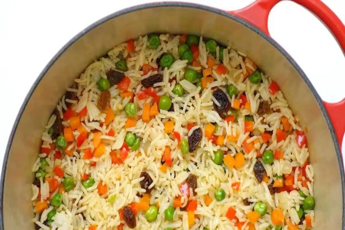 Arroz Grega Receita Tradicional Desse Prato Colorido E Saboroso