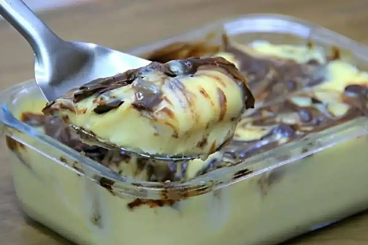 Sobremesa de Páscoa com 3 Ingredientes