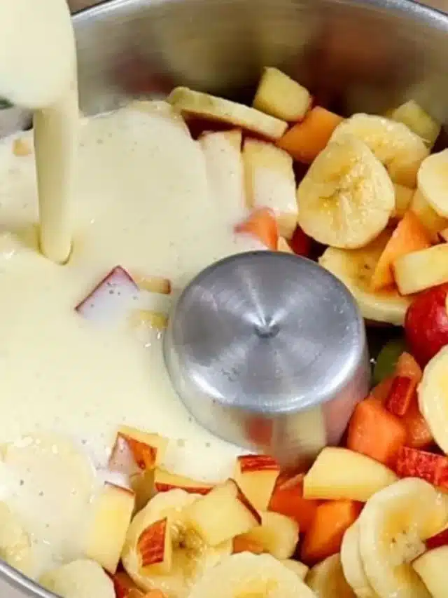 Pudim de frutas de geladeira uma maneira deliciosa de fazer as crianças comerem frutas